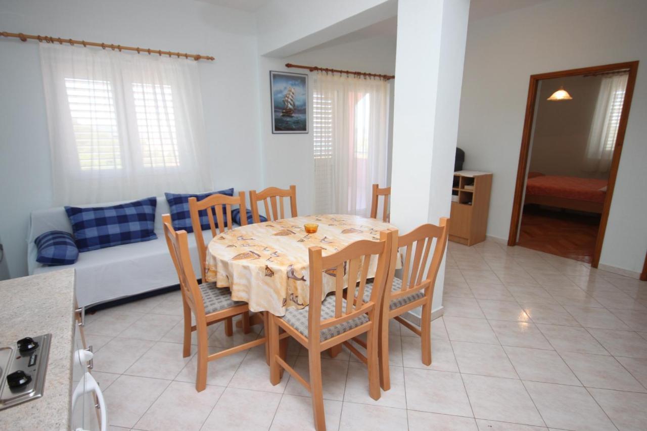 Apartments With A Parking Space Tkon, Pasman - 6216 Dış mekan fotoğraf