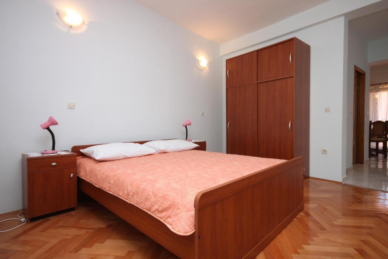 Apartments With A Parking Space Tkon, Pasman - 6216 Dış mekan fotoğraf
